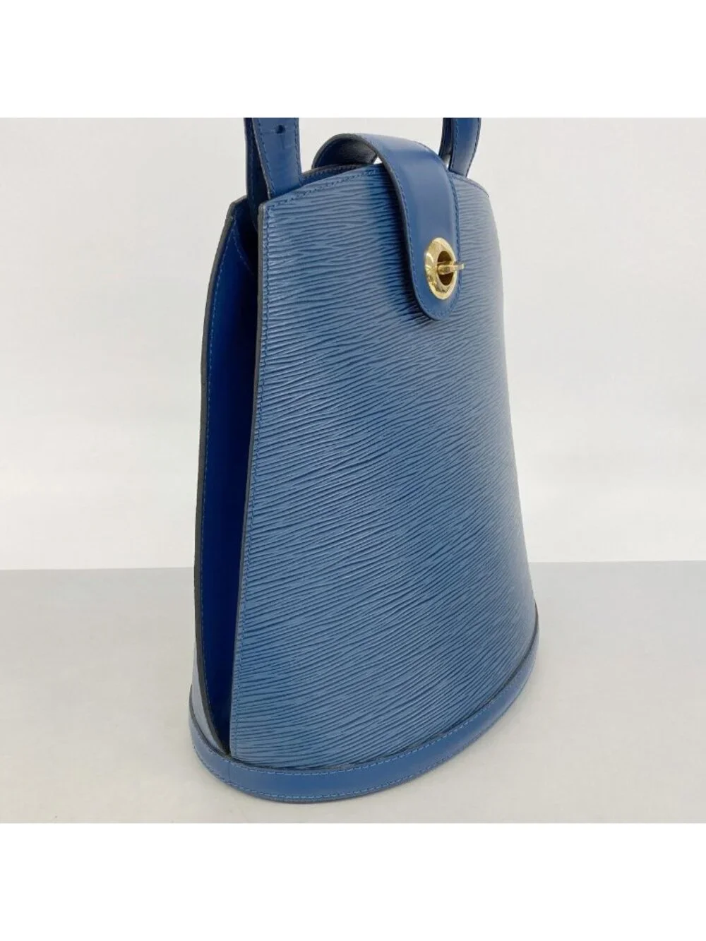 Louis Vuitton Shoulder Bag Epi Cluny Toledo Blue